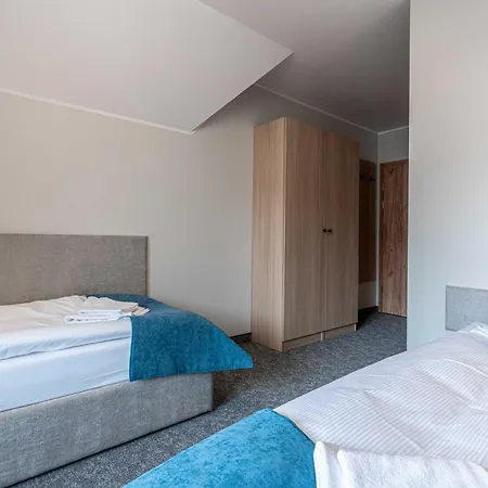 Dom Pod Tecza Panzió 3*